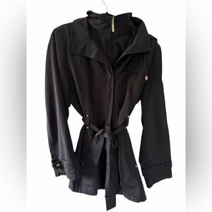 Dana Buchman lightweight black trench coat with hood